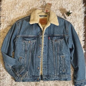 NWT Levi's Ex-Boyfriend Trucker Classic Blue Denim Jacket with Sherpa Lining XS